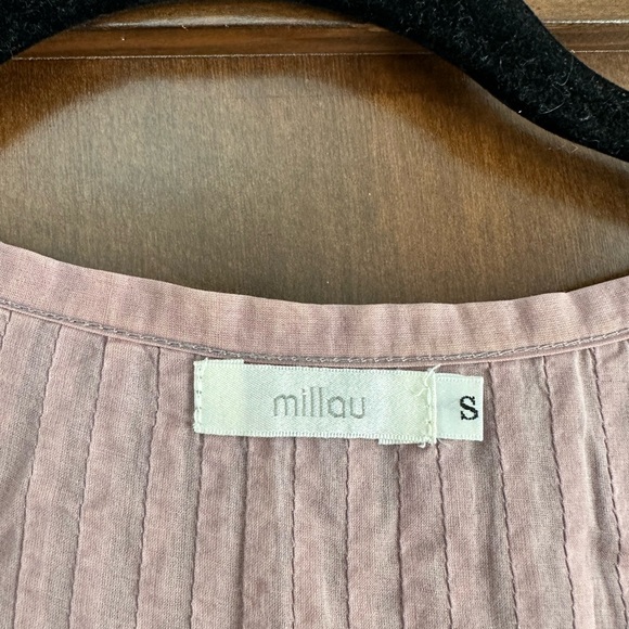 Lavender Boho Flowy Top w/ Lace Detail - Picture 4 of 5